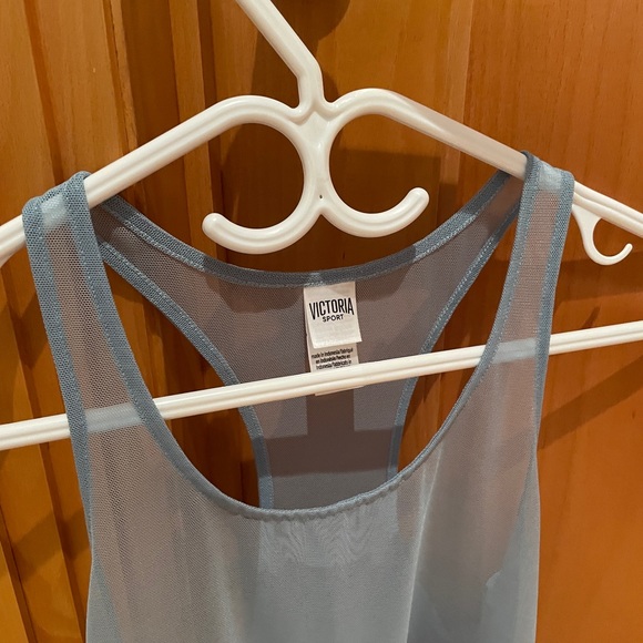 Victoria’s Secret Sport Ombré Mesh Athletic Tank Top - Picture 4 of 5
